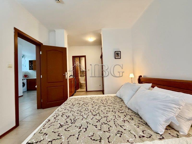 Ground floor 2-room Apartment for Sale Bay View Villas, Kosharitsa — photo 14 of 25