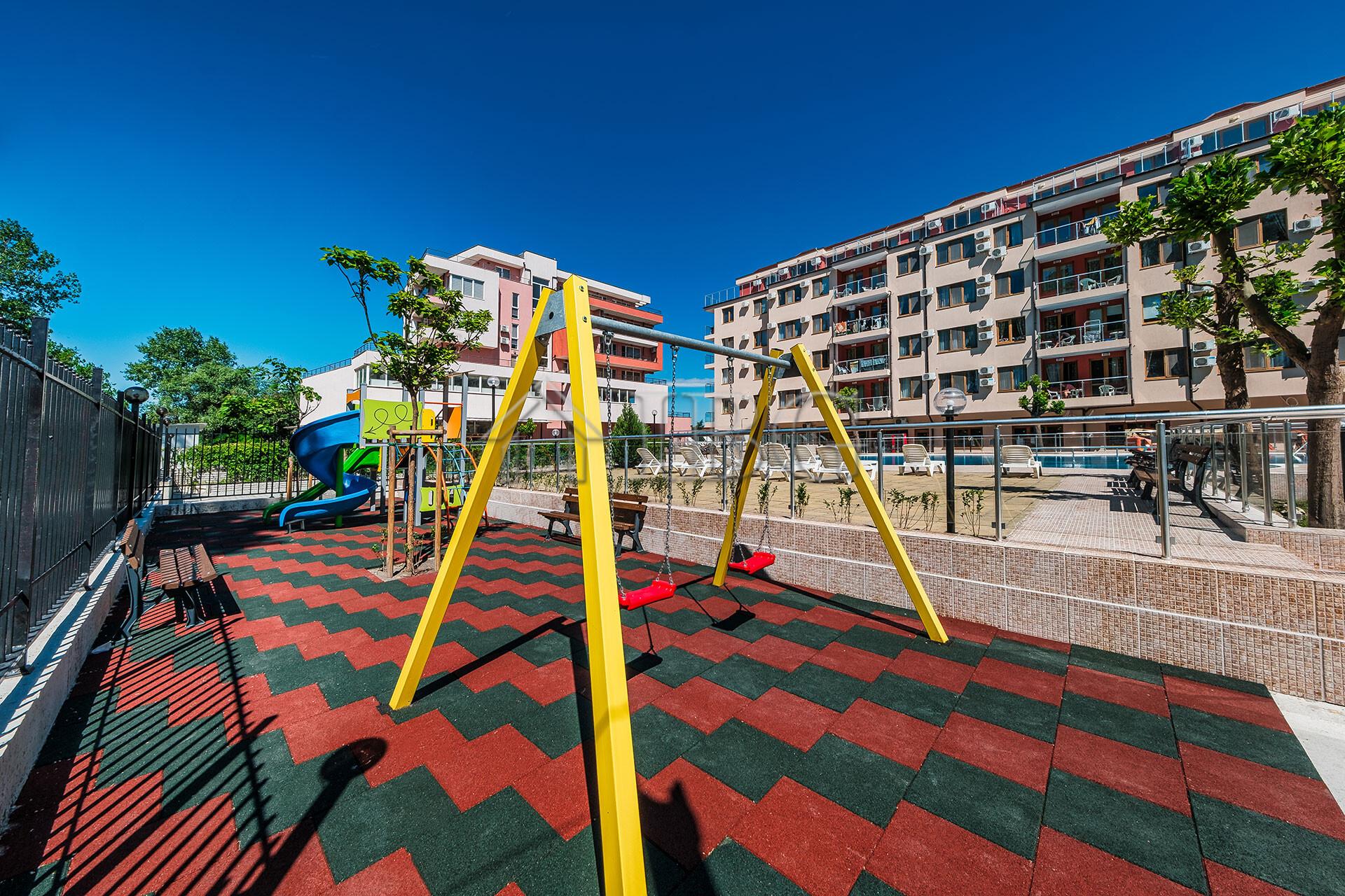 Furnished Studio with Pool View in Nessebar Fort Residence, Sunny Beach — photo 15 of 25
