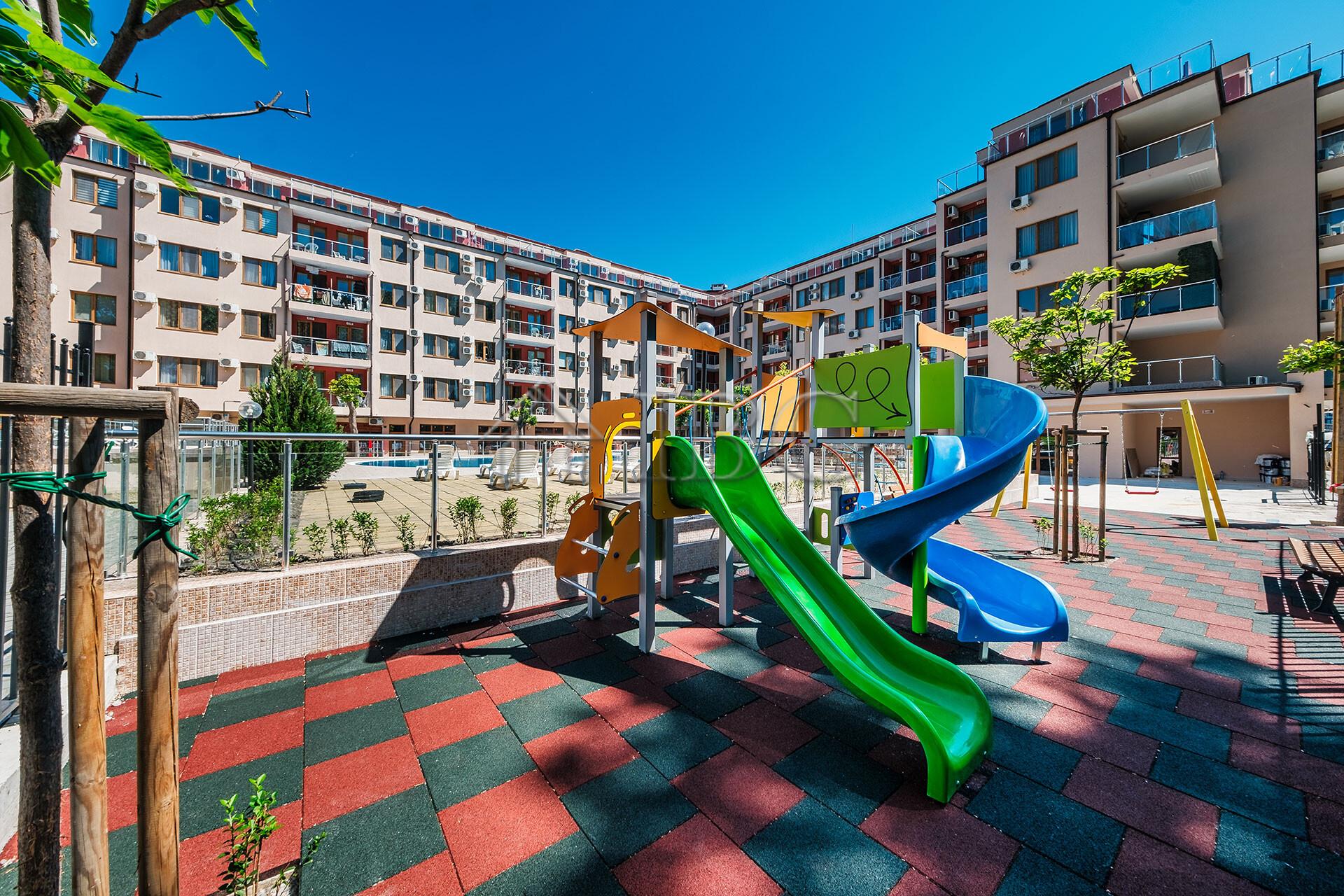 Furnished Studio with Pool View in Nessebar Fort Residence, Sunny Beach — photo 16 of 25