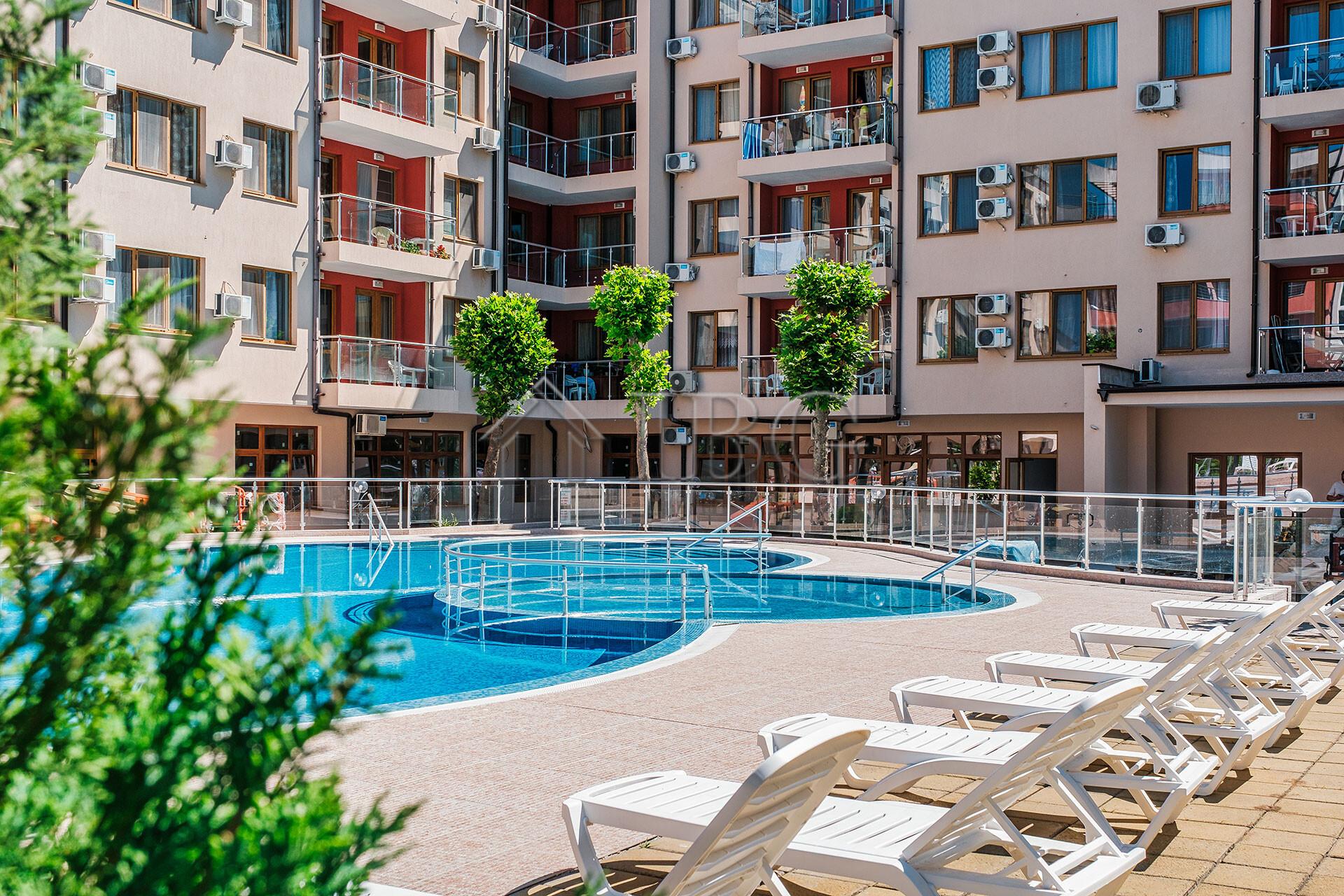 Furnished Studio with Pool View in Nessebar Fort Residence, Sunny Beach — photo 17 of 25