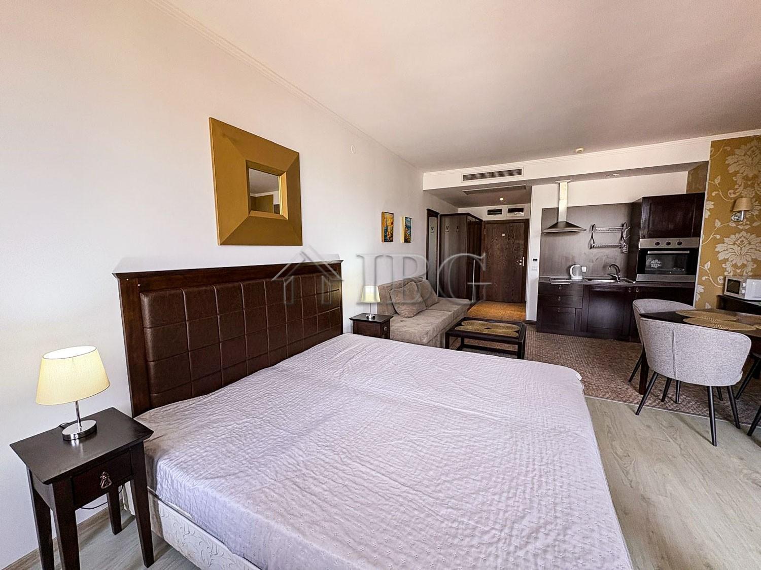 Renovated Studio with Panoramic Views in Barcelo Royal Beach, Sunny Beach — photo 20 of 25
