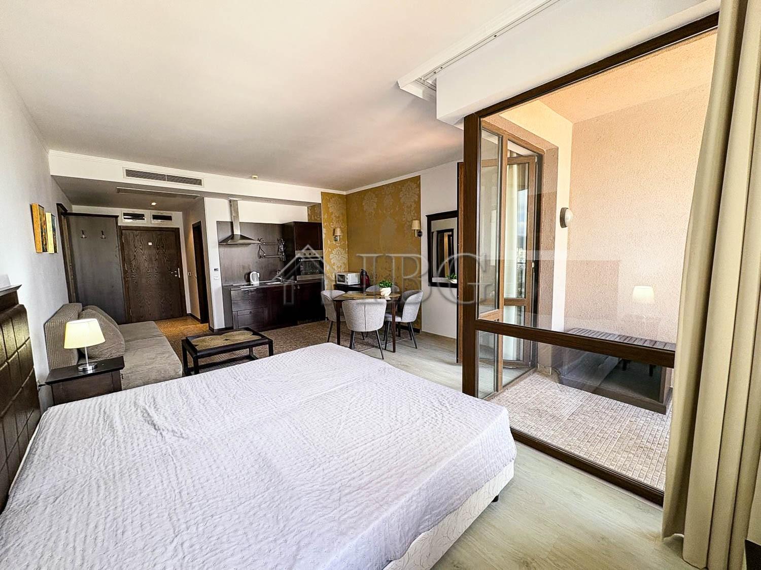 Renovated Studio with Panoramic Views in Barcelo Royal Beach, Sunny Beach — photo 21 of 25