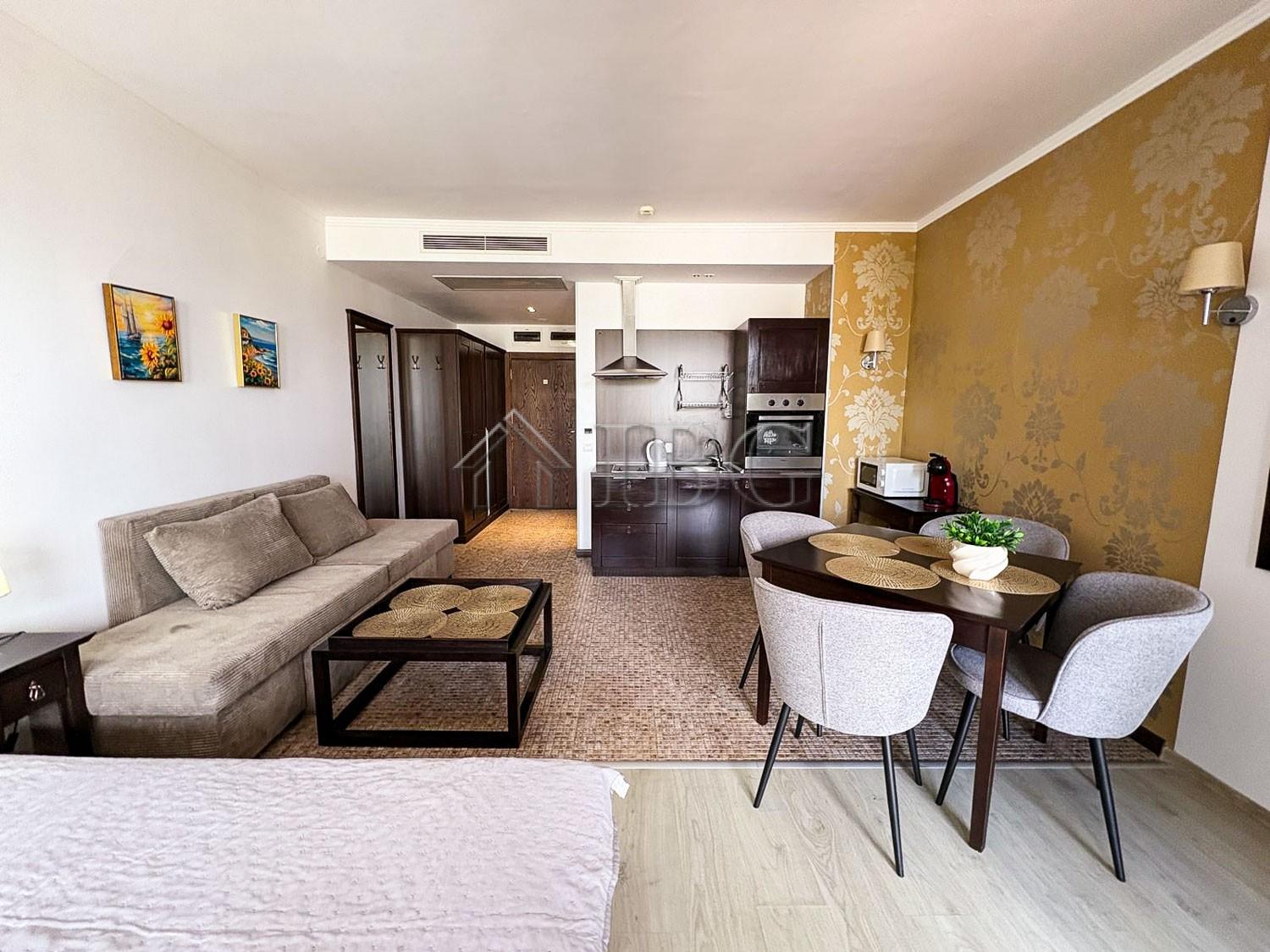 Renovated Studio with Panoramic Views in Barcelo Royal Beach, Sunny Beach — photo 23 of 25