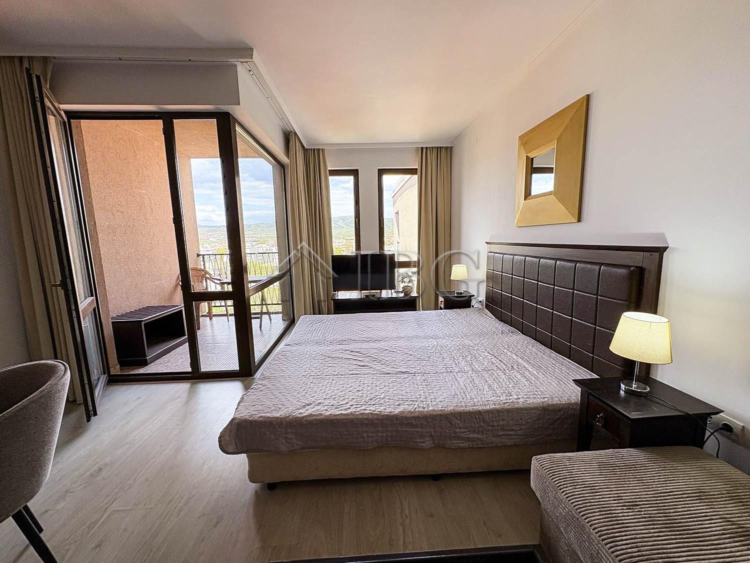 Renovated Studio with Panoramic Views in Barcelo Royal Beach, Sunny Beach — photo 18 of 25