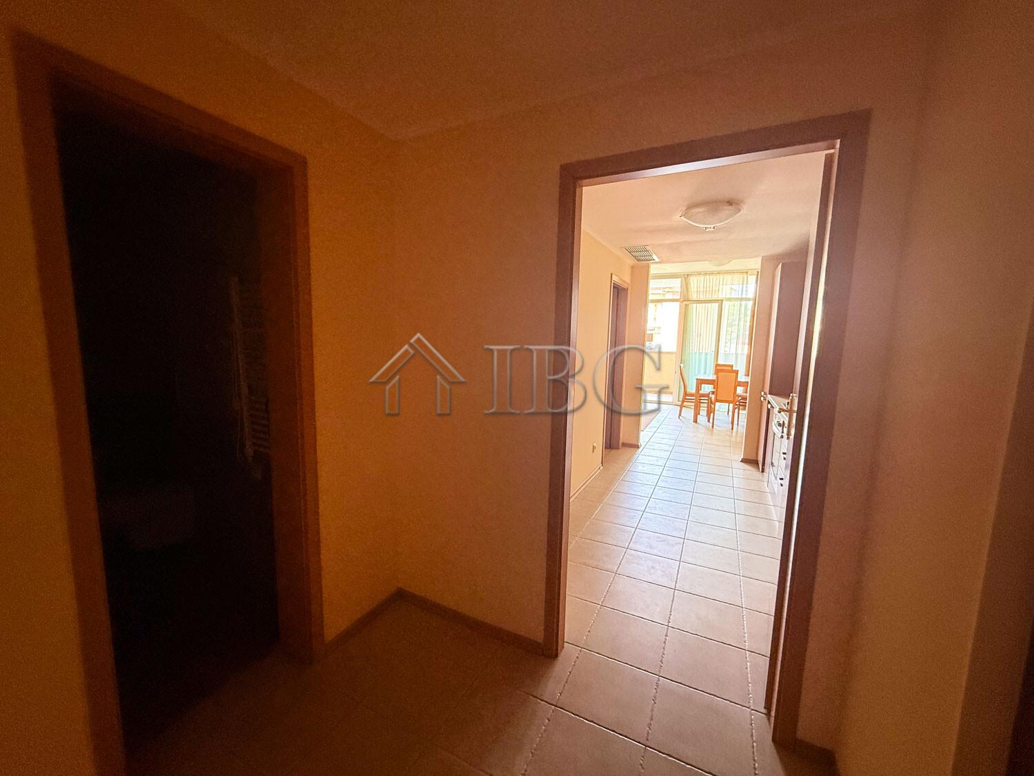 Apartment with 1 bedroom in Sunset Resort, Beta Building, Pomorie — photo 23 of 25