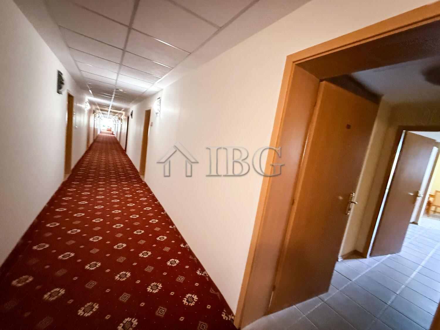 Apartment with 1 bedroom and Partial Sea View in Sunset Resort, Pomorie — photo 3