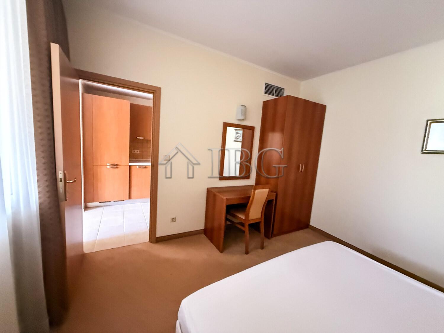 Apartment with 1 bedroom in Sunset Resort, Beta Building, Pomorie — photo 13 of 25