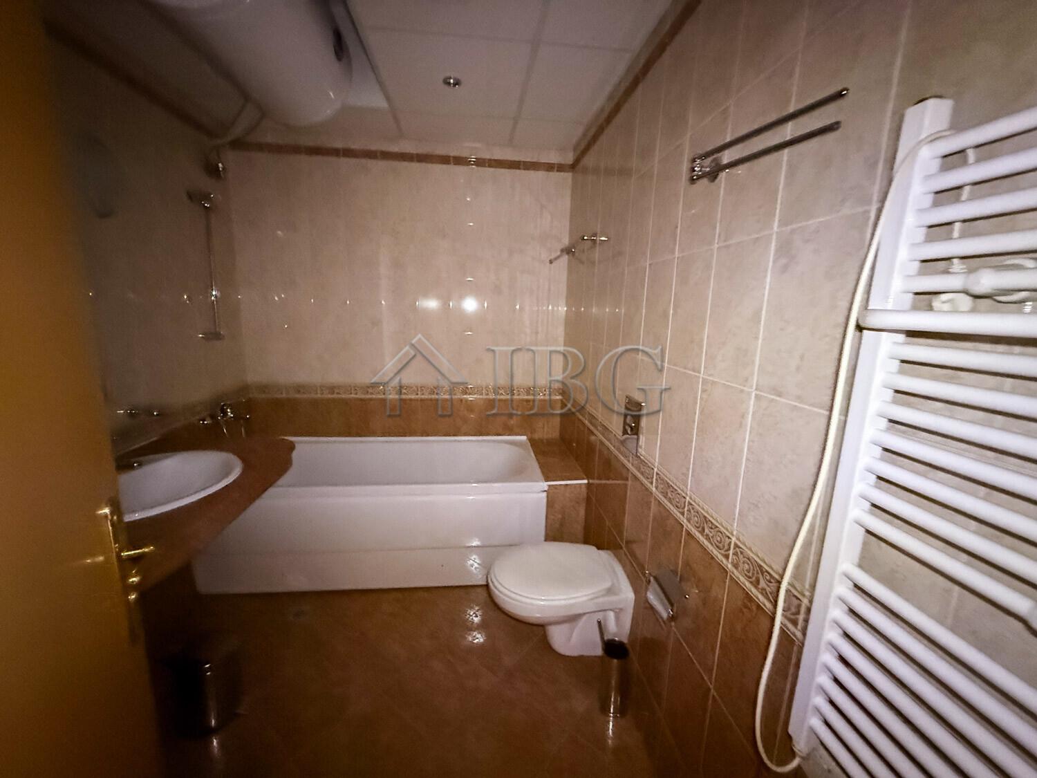Apartment with 1 Bedroom and Side Sea View in Sunset Resort, Beta Building, Pomorie — photo 23 of 25