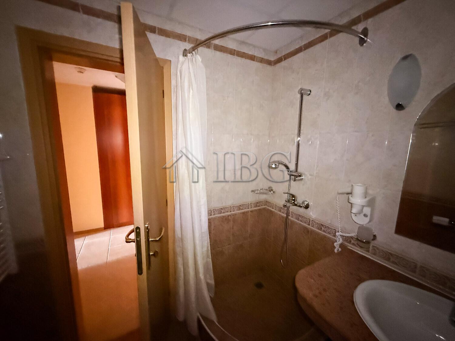 Apartment with 1 Bedroom and Side Sea View in Sunset Resort, Beta Building, Pomorie — photo 25 of 25