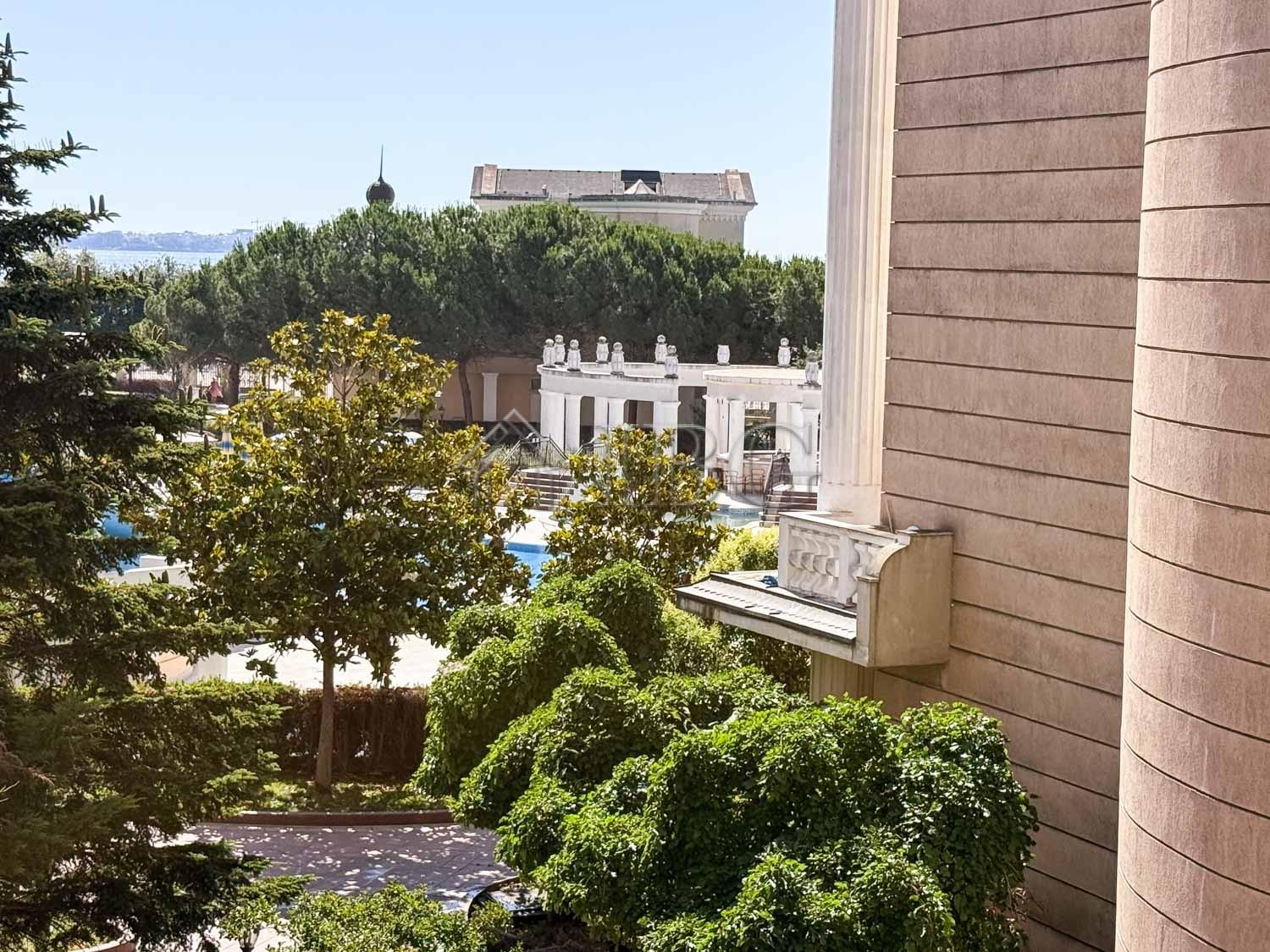 Spacious 2-Bedroom Apartment with Side Sea View in Sunset Resort, Pomorie — photo 9 of 25
