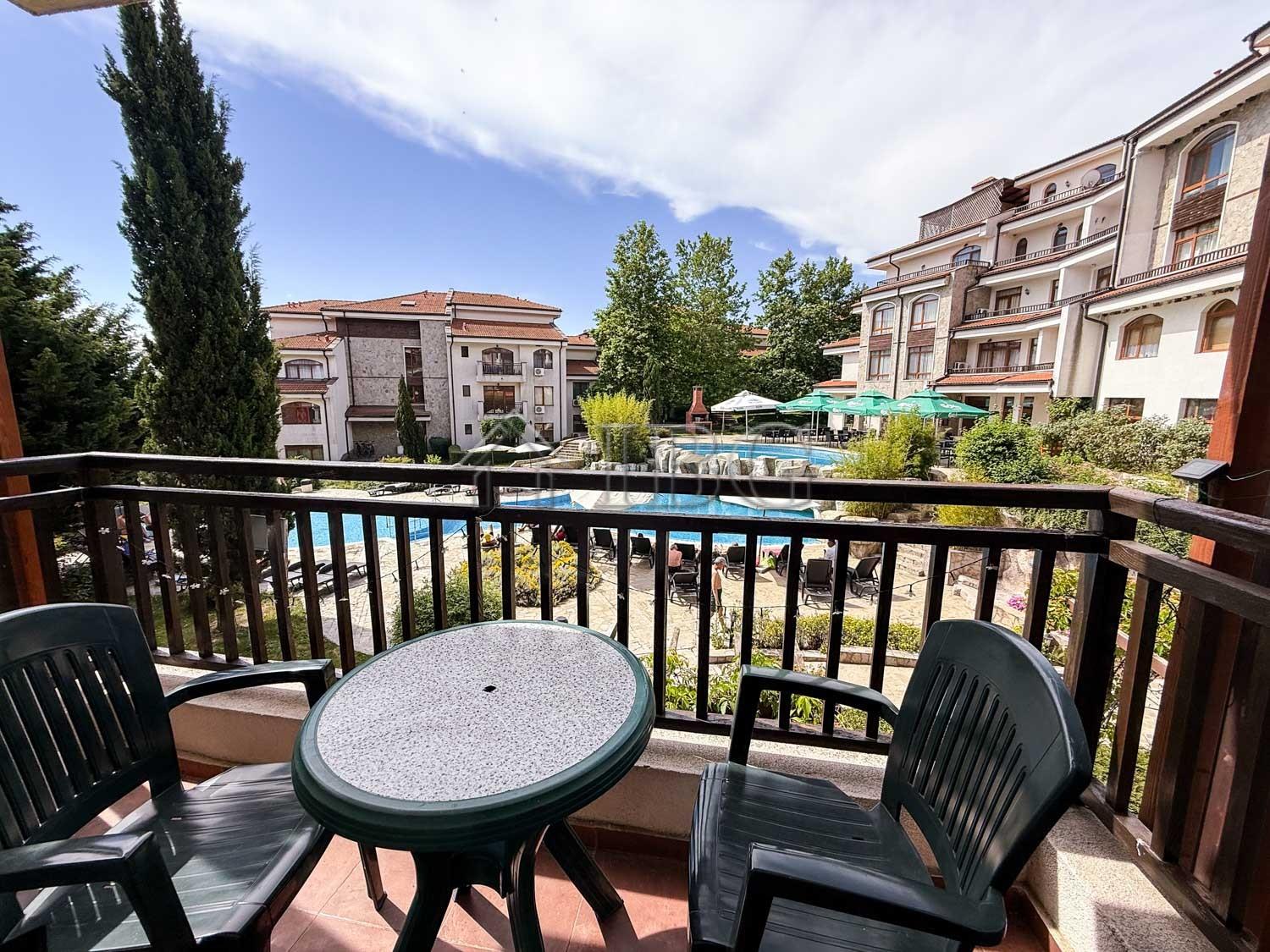 Furnished 1-Bedroom Apartment with Pool View in The Vineyards Resort & SPA, Aheloy — photo 4 of 25