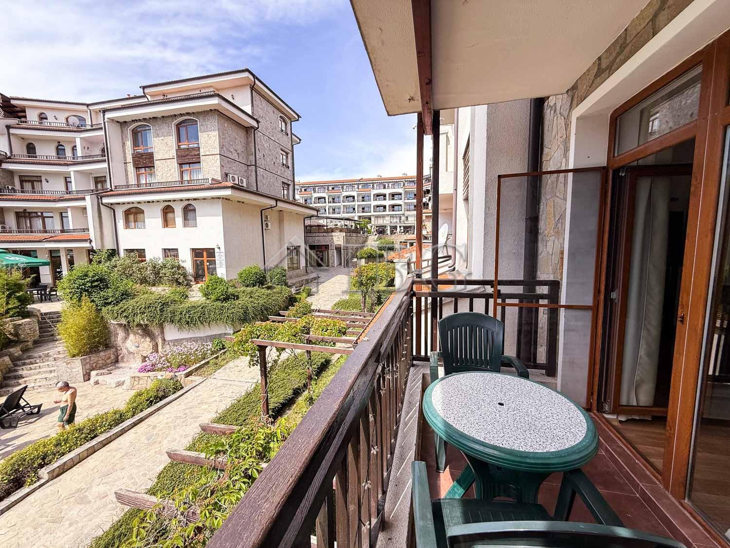 Furnished 1-Bedroom Apartment with Pool View in The Vineyards Resort & SPA, Aheloy — photo 18 of 25