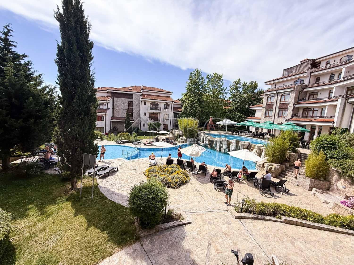 Furnished 1-Bedroom Apartment with Pool View in The Vineyards Resort & SPA, Aheloy — photo 23 of 25