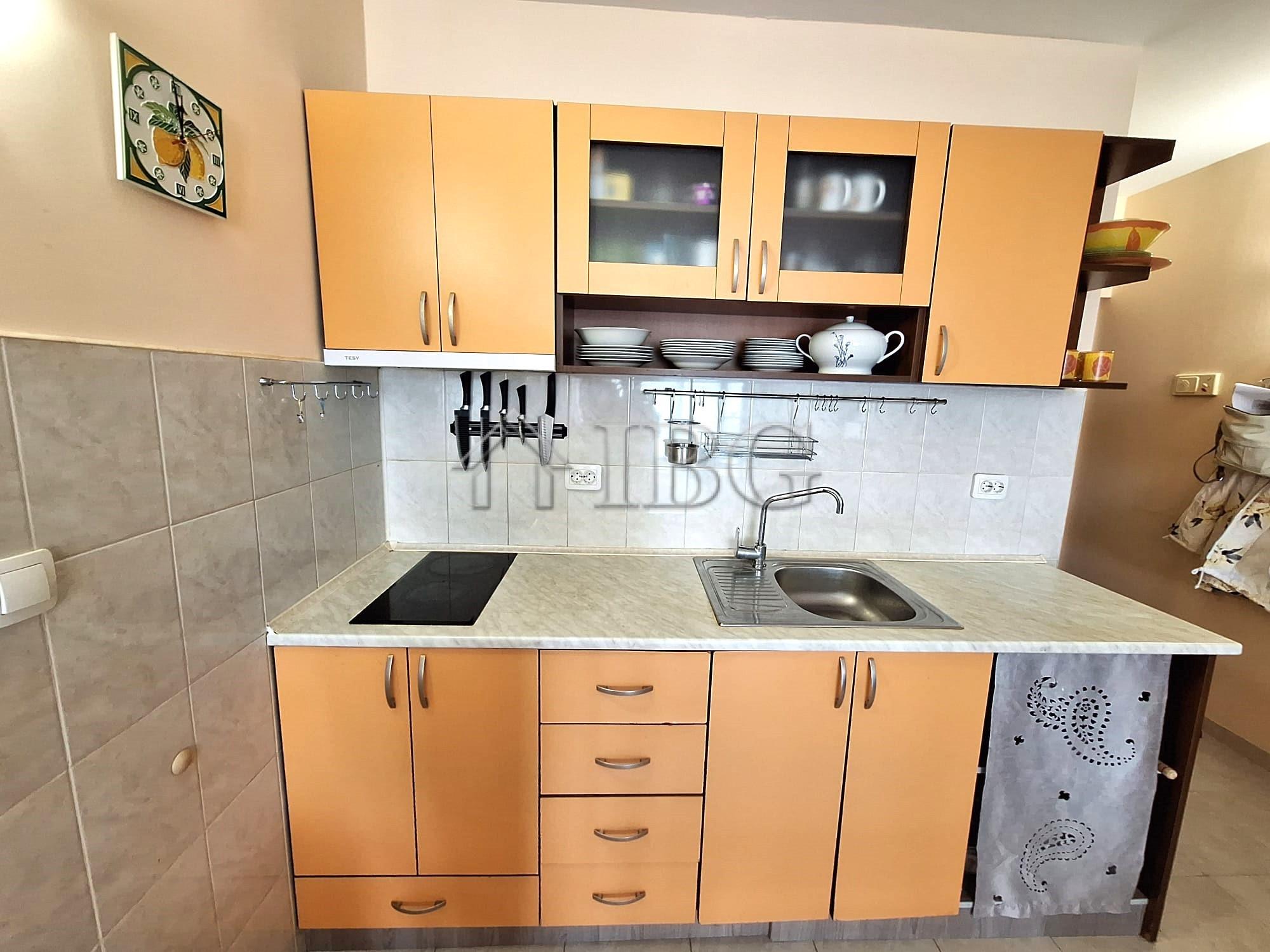 Big 97 sq.m. 1-bedroom apartment in Semiramida Gardens, Sunny Beach — photo 7 of 18