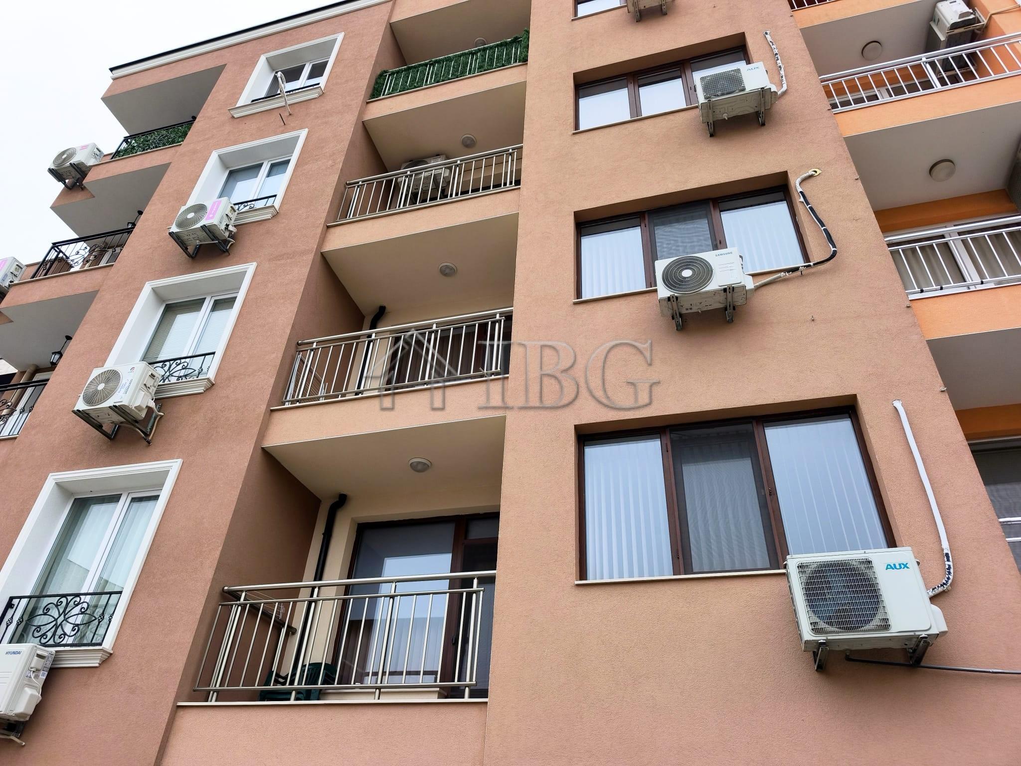 Excellent 2-room Apartment for Sale Nessebar, Cherno More 2 Quarter — photo 12 of 12