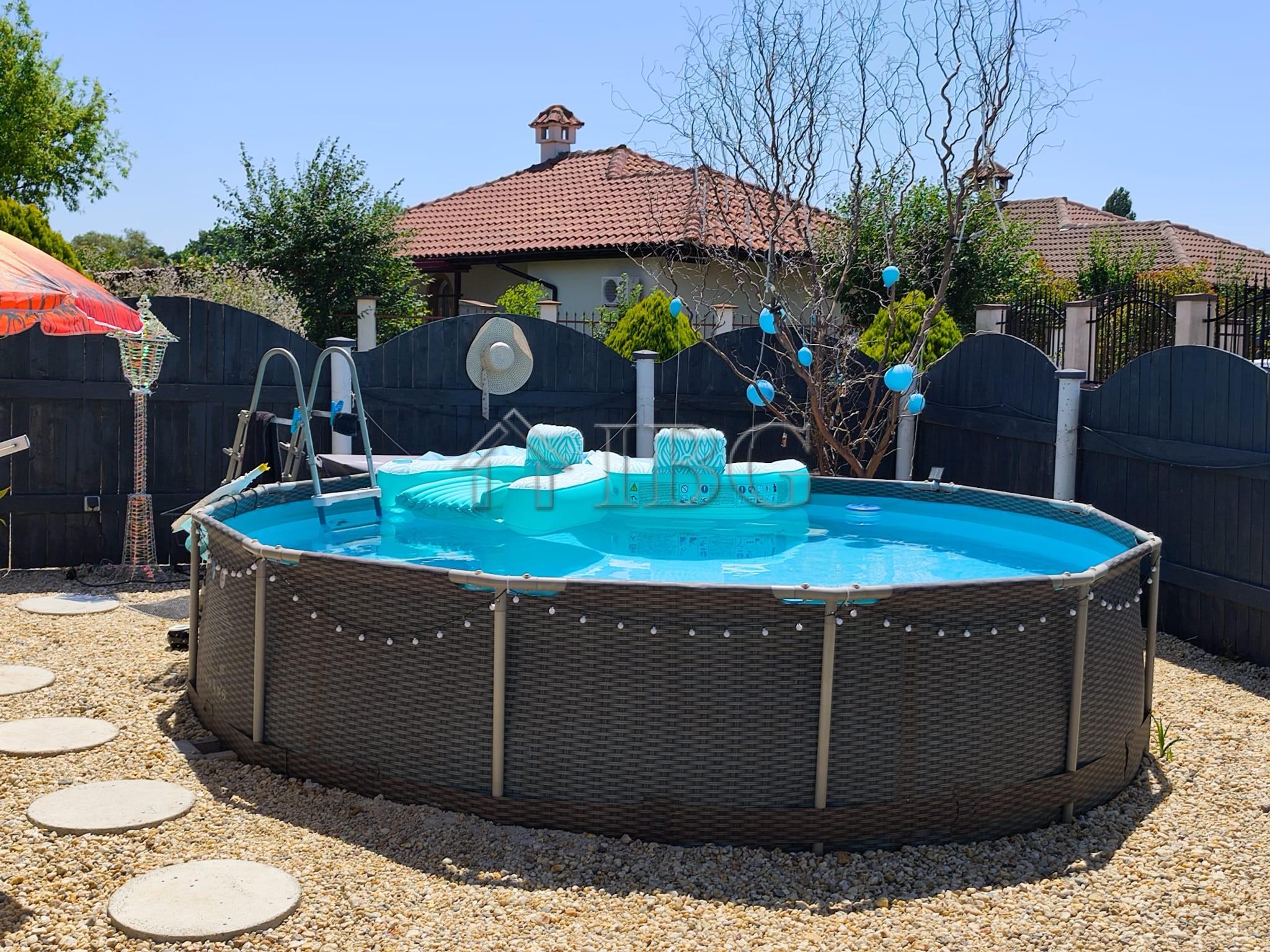 Single-Storey House with Private Pool in Rudnik, Burgas - No Maintenance Fee — photo 5