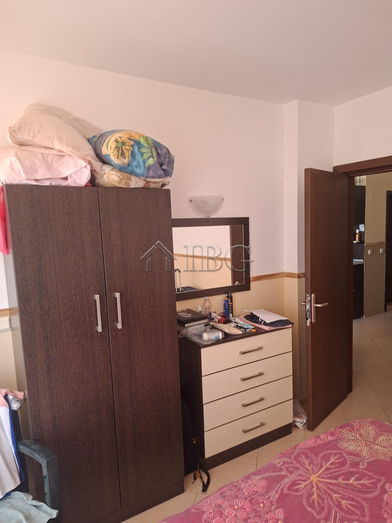 Spacious 2-Bedroom, 2-Bathroom Apartment with Pool View in Sunset Beach 3, Sunny Beach — photo 19 of 21