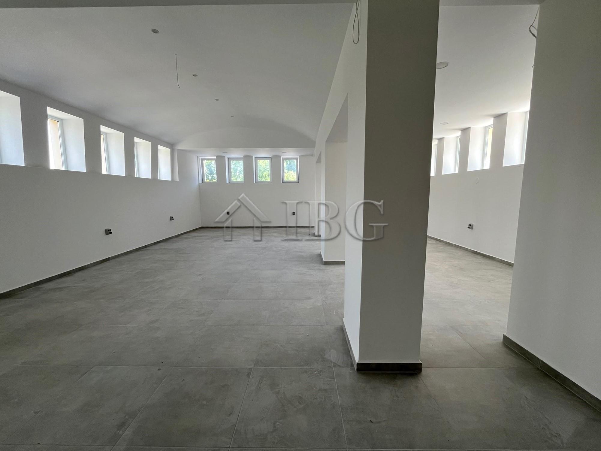 Brand new! Spacious permise for rent in Ruse city — photo 4