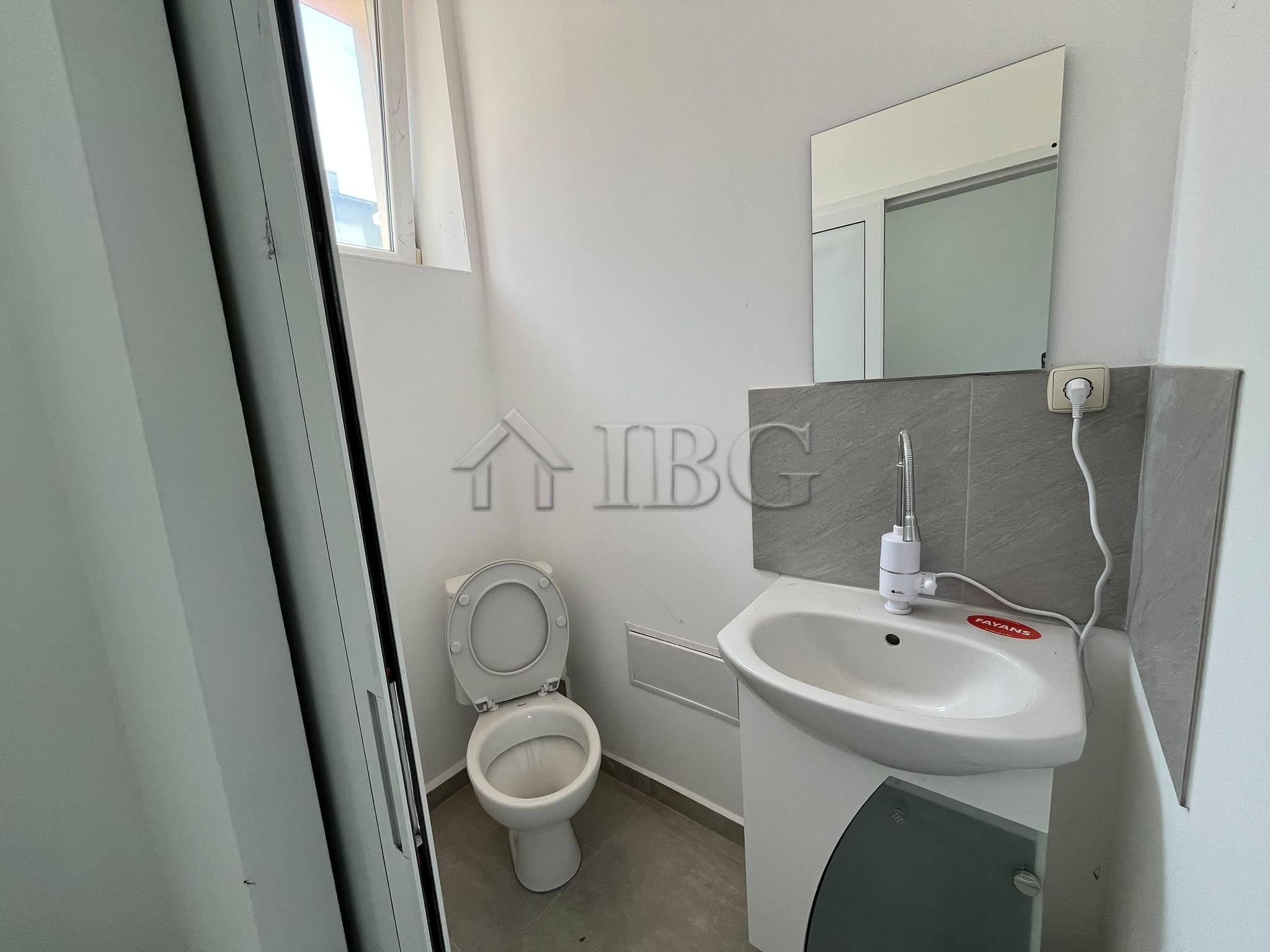 Brand new! Spacious permise for rent in Ruse city — photo 6