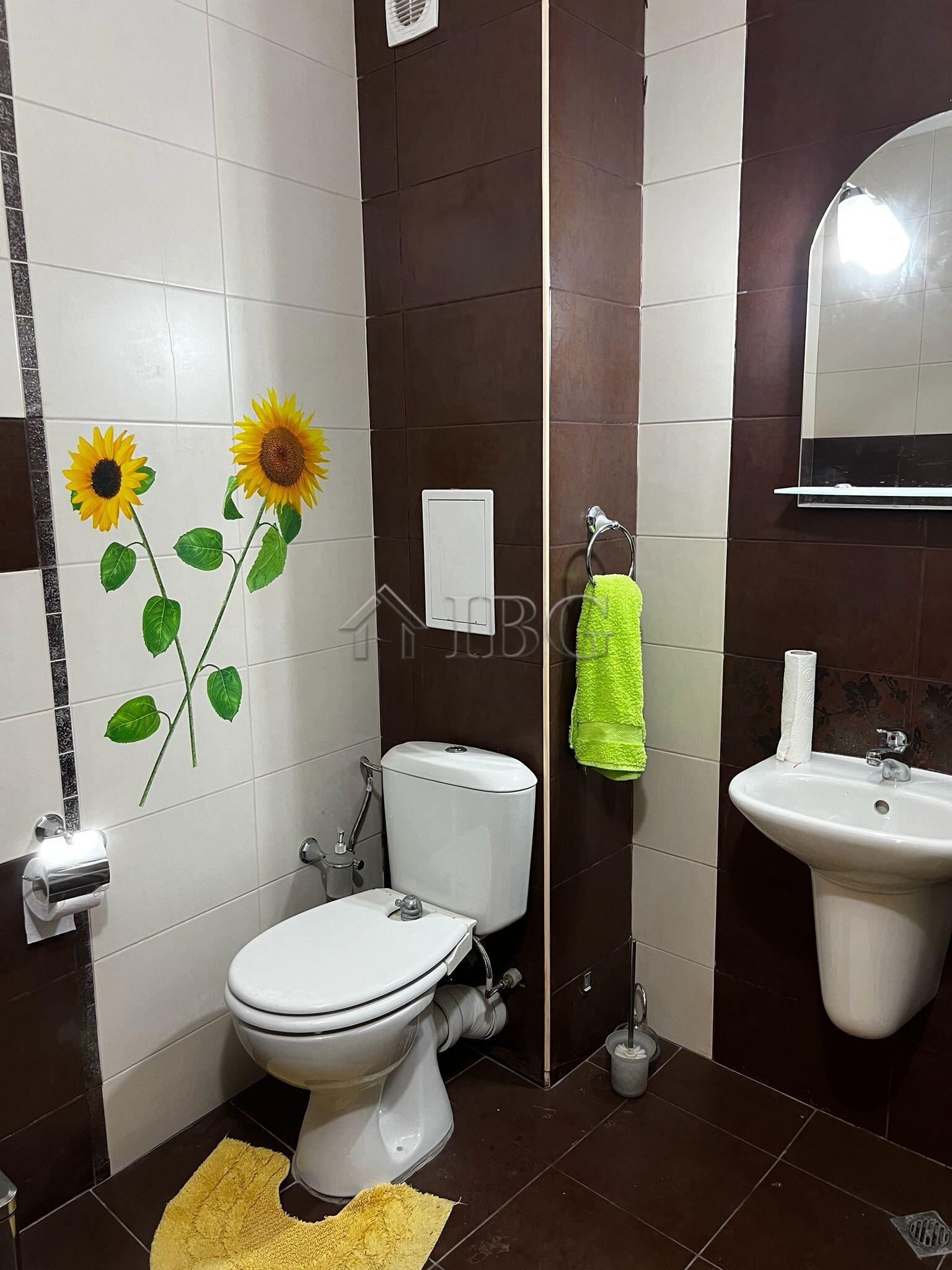 Spacious 1-Bedroom Apartment Yassen Complex, Sunny Beach — photo 15 of 20