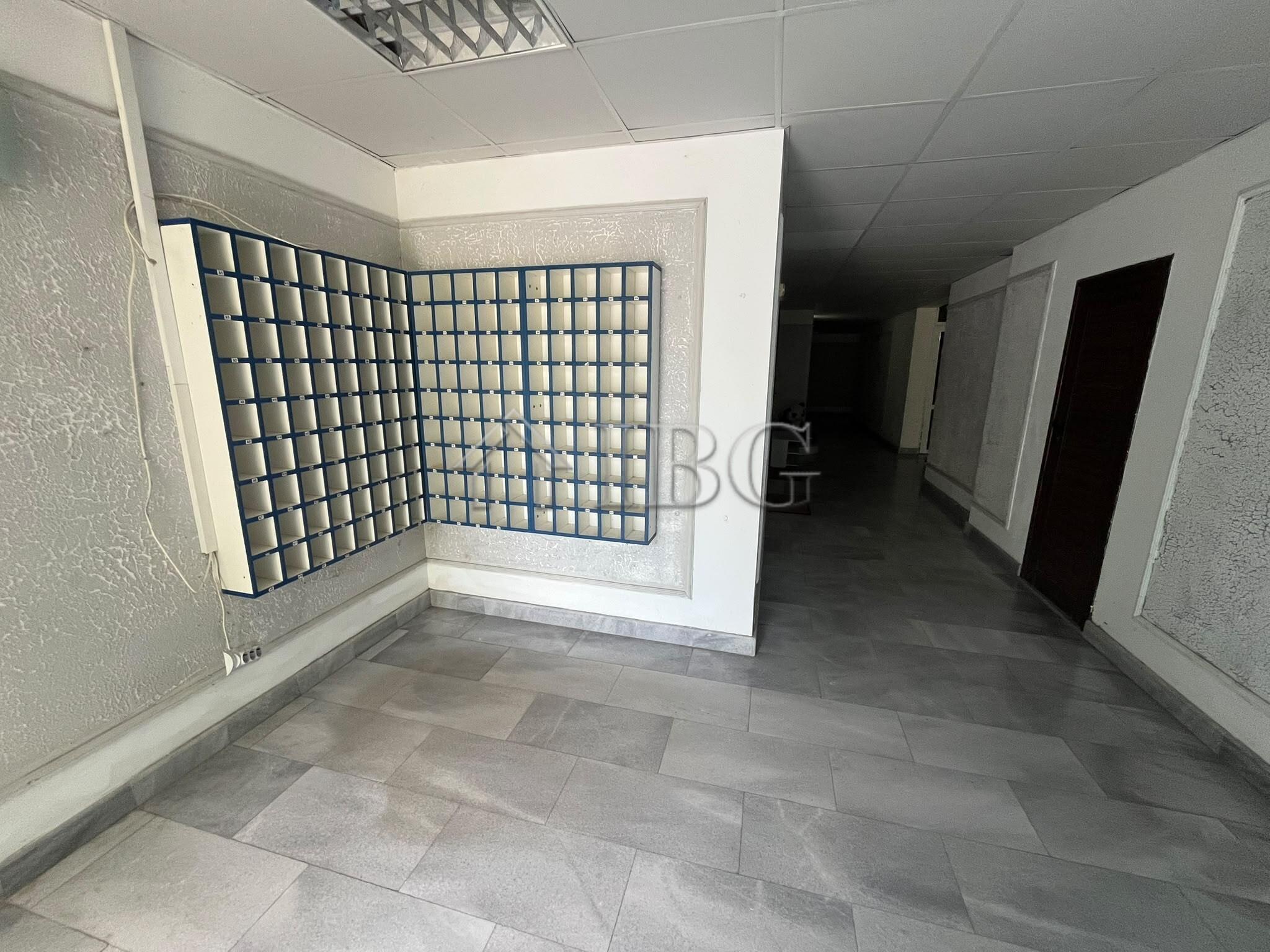 Spacious 4-Room Apartment with Front Sea and Pool Views in Blue Bay Palace, Pomorie — photo 17 of 24