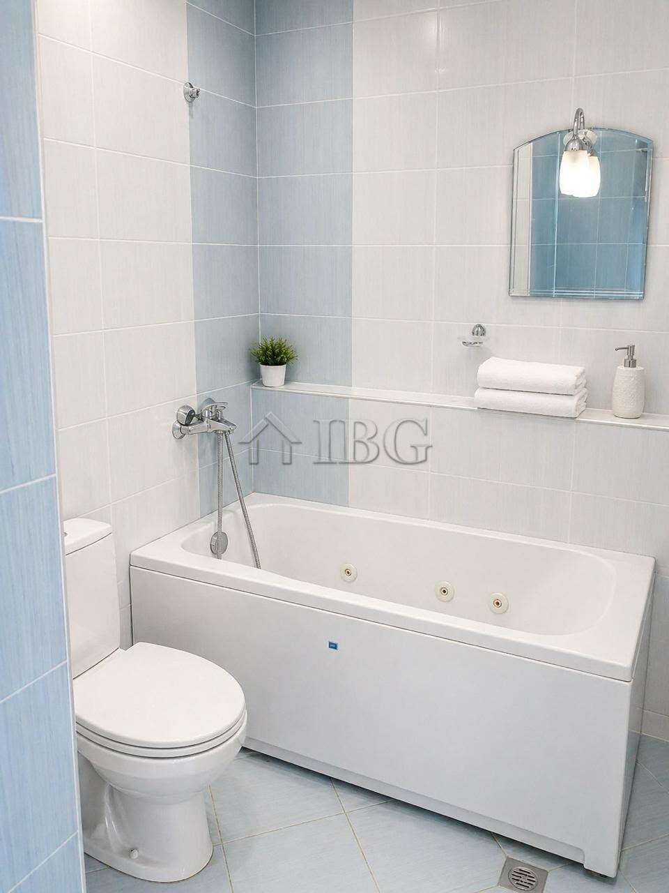 Spacious 4-Room Apartment with Front Sea and Pool Views in Blue Bay Palace, Pomorie — photo 23 of 24