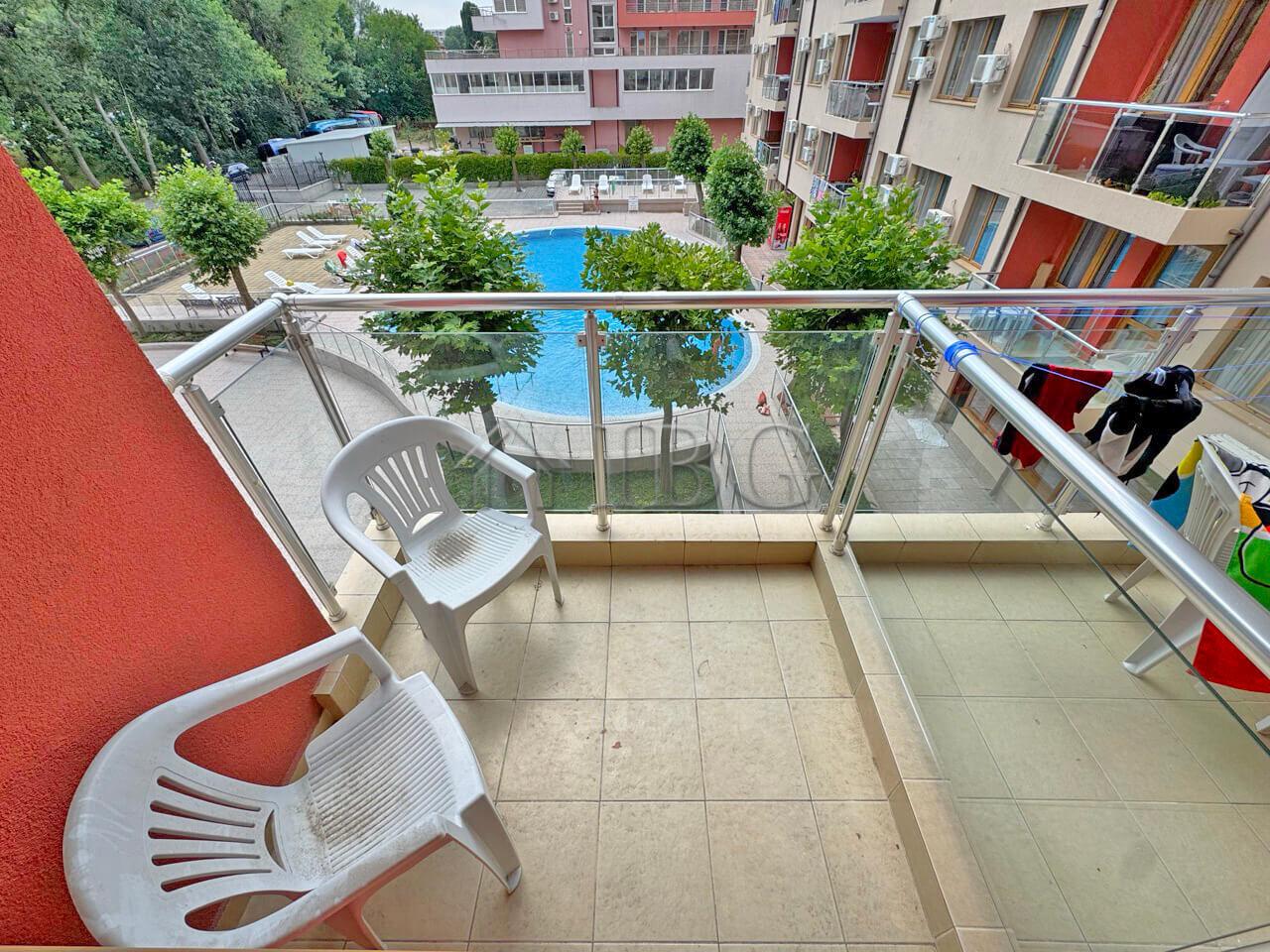 Furnished Studio with Pool View in Nessebar Fort Residence, Sunny Beach — photo 4 of 25