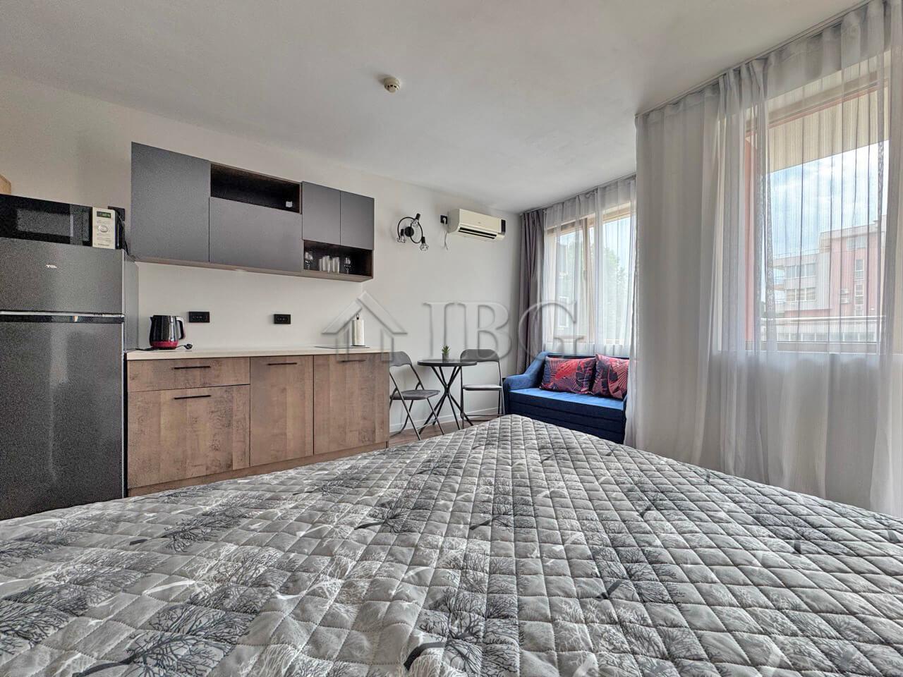 Furnished Studio with Pool View in Nessebar Fort Residence, Sunny Beach — photo 8 of 25