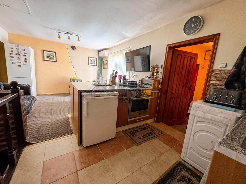 Renovated House with Guest House, Garage & Landscaped Garden Near General Toshevo — photo 10 of 25