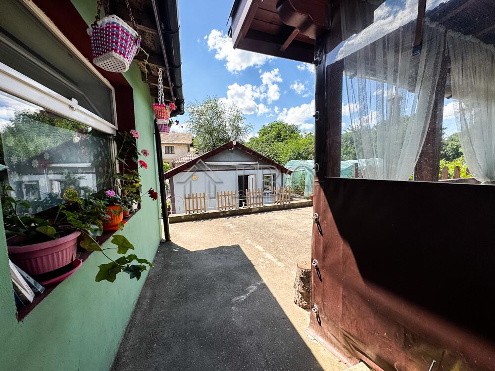 Renovated House with Guest House, Garage & Landscaped Garden Near General Toshevo — photo 19 of 25