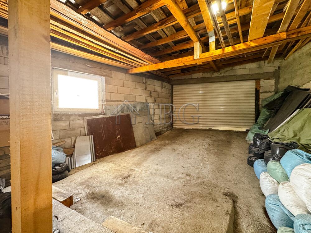 Renovated House with Guest House, Garage & Landscaped Garden Near General Toshevo — photo 24 of 25