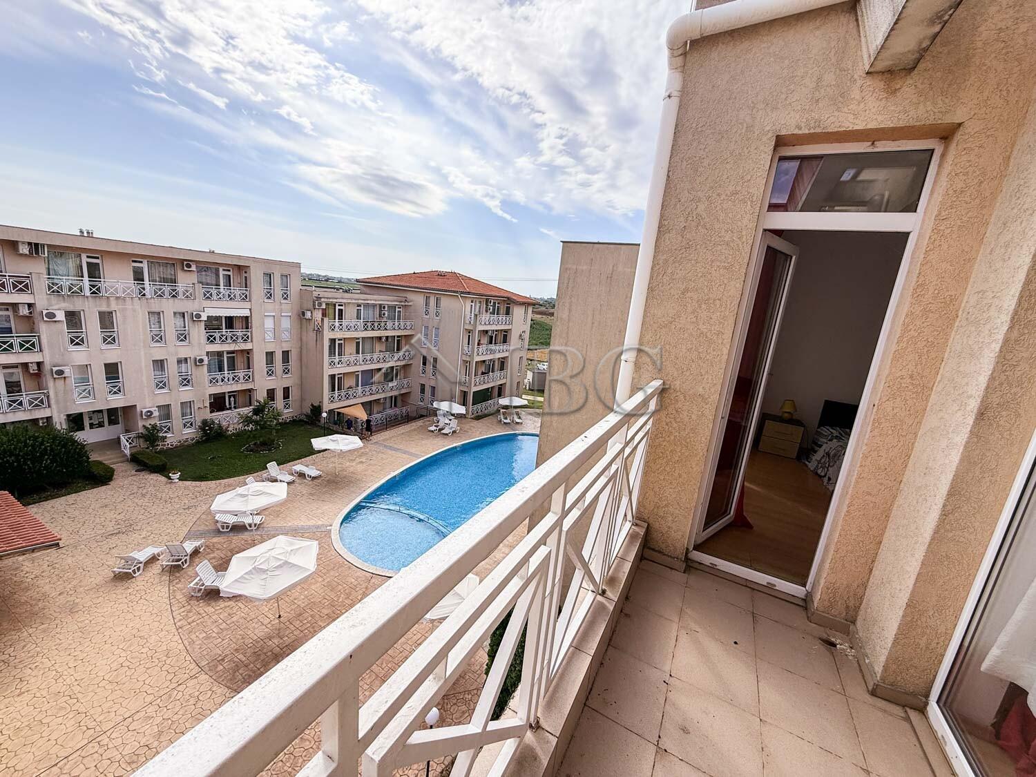 2-Bedroom Apartment with Pool View Sunny Day 6, Sunny Beach — photo 3