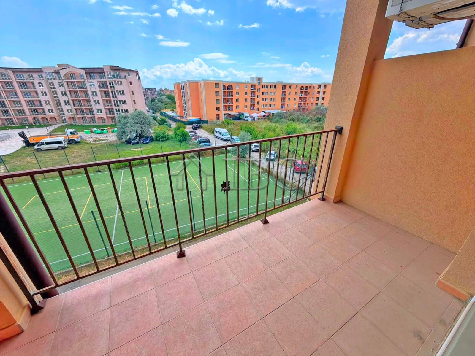 Furnished 1-Bedroom Apartment in Sunny View Central, Sunny Beach — main photo