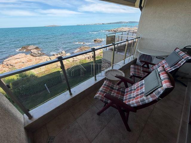 Front-Line 2-Bedroom Apartment with Panoramic Sea View Swan Bay, Chernomorets — main photo