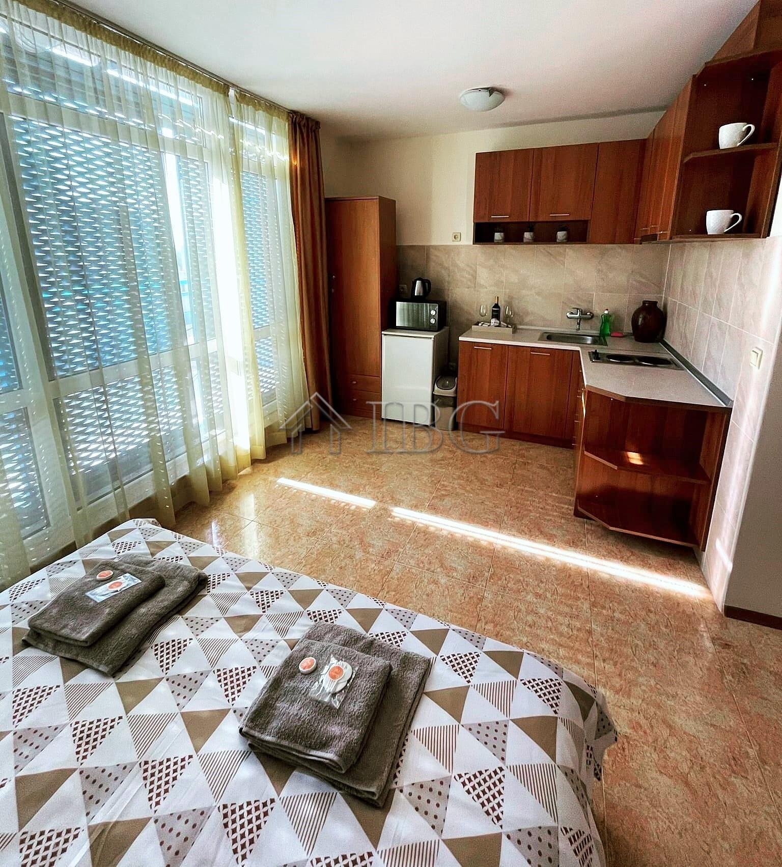 43 sq. m. Studio with big terrace in Elit 4 Sunny Beach — photo 3