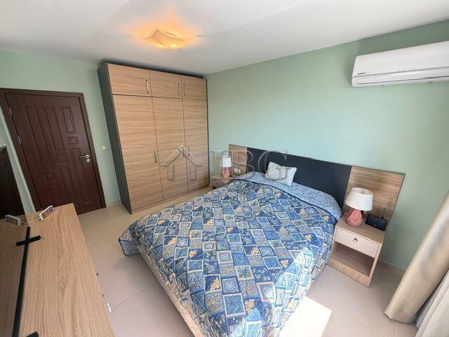 Front-Line 2-Bedroom Apartment with Panoramic Sea View Swan Bay, Chernomorets — photo 10 of 25
