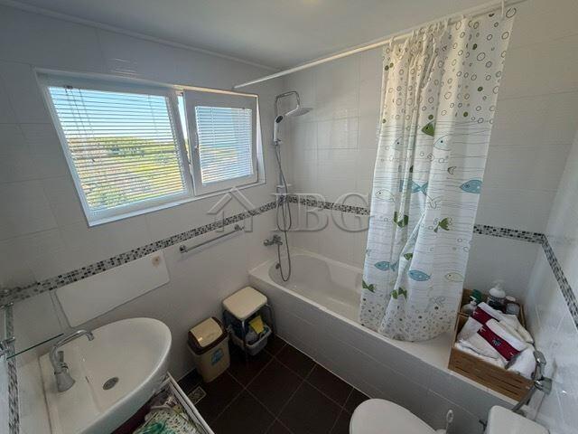 Front-Line 2-Bedroom Apartment with Panoramic Sea View Swan Bay, Chernomorets — photo 14 of 25