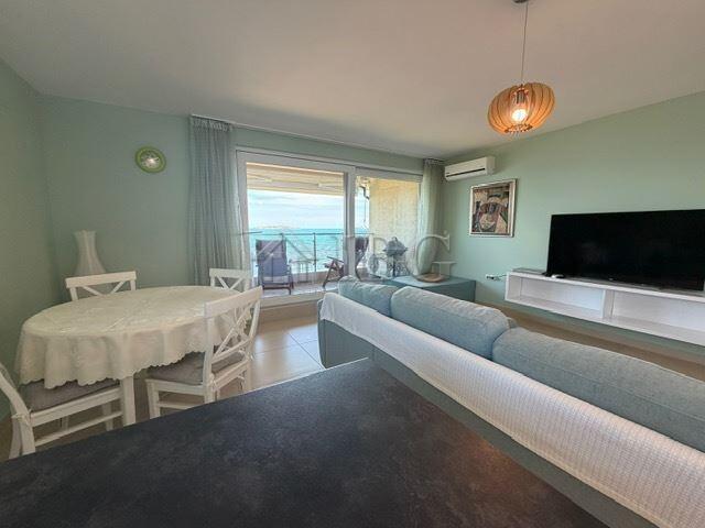 Front-Line 2-Bedroom Apartment with Panoramic Sea View Swan Bay, Chernomorets — photo 18 of 25