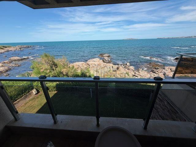 Front-Line 2-Bedroom Apartment with Panoramic Sea View Swan Bay, Chernomorets — photo 3