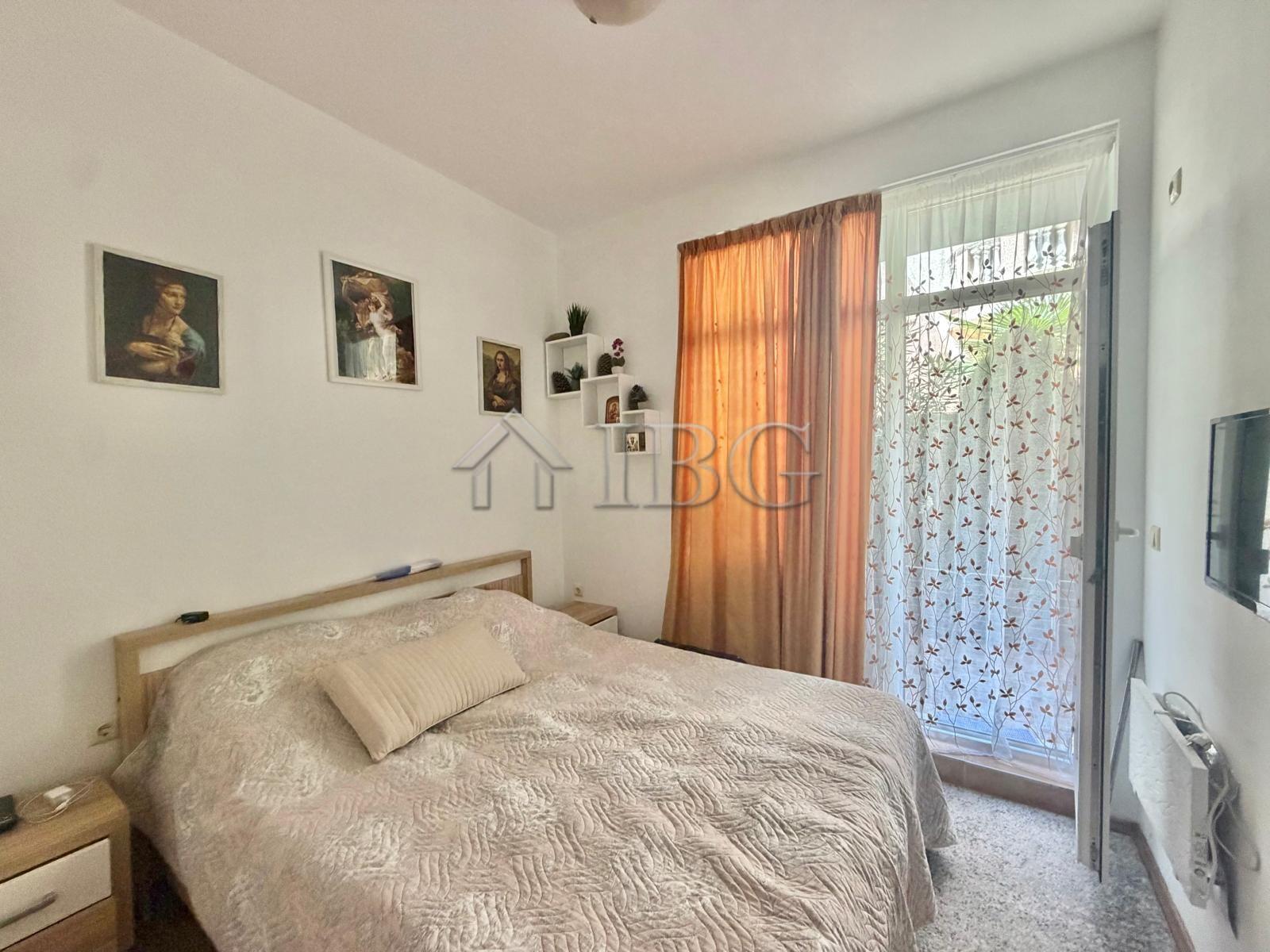 1-Bedroom Apartment with big balcony in Melia 10, Ravda — photo 11 of 14