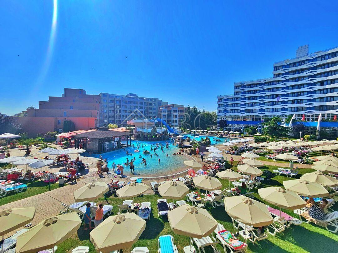 1-Bedroom Apartment with Sea & Pool View Trakia Plaza, Sunny Beach — photo 14 of 14