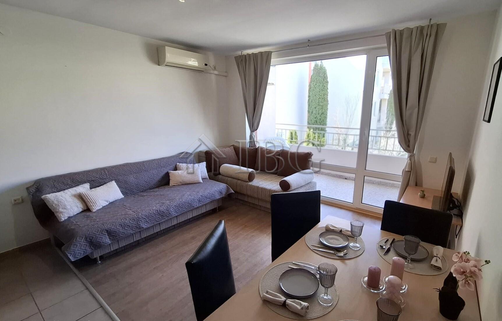 Furnished Studio with Pool View in Nessebar Fort Club, Sunny Beach — photo 2
