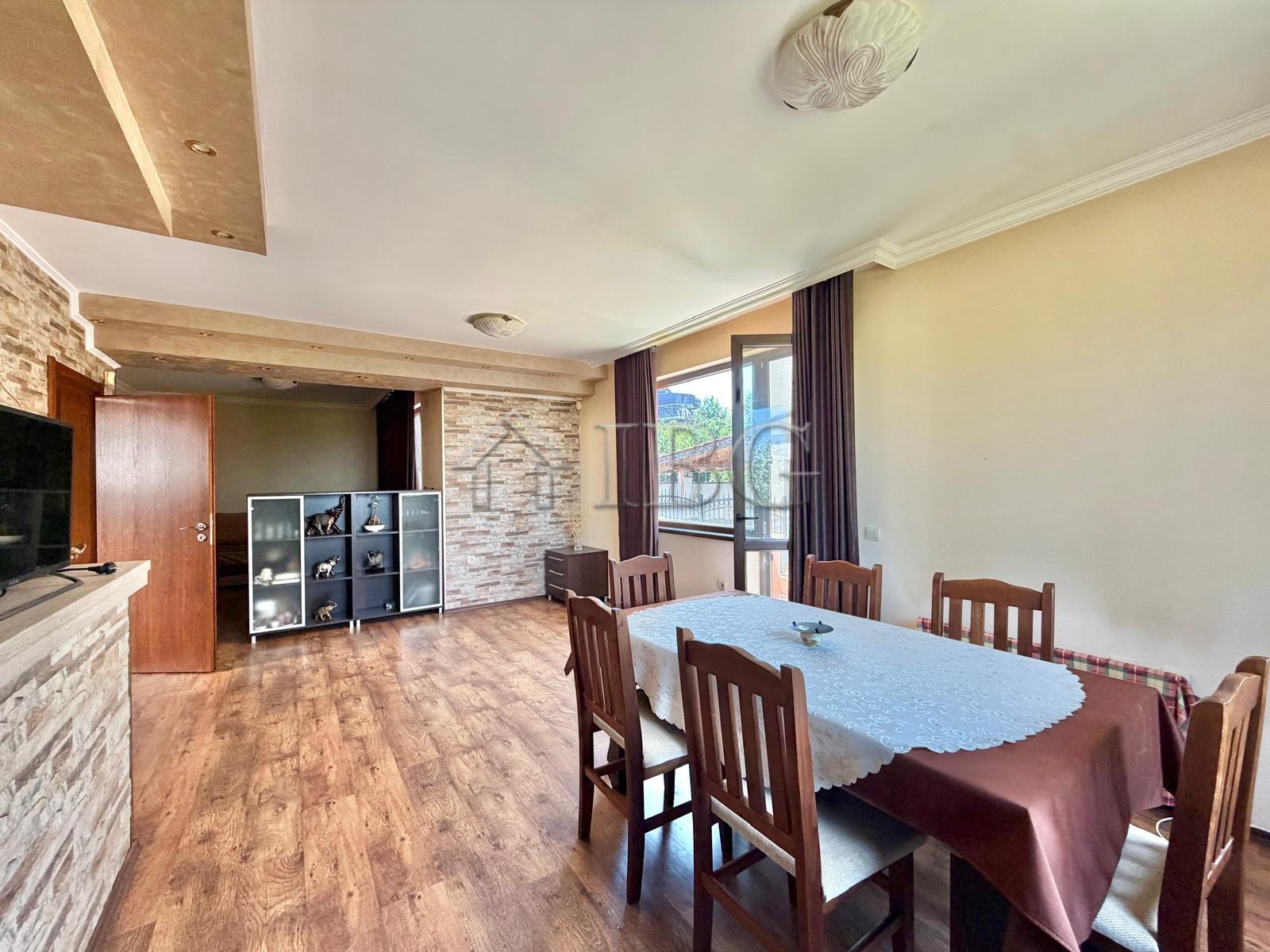 Detached 4-Bedroom House with Tavern, Garden and Panoramic Terrace in Kosharitsa — photo 7 of 25