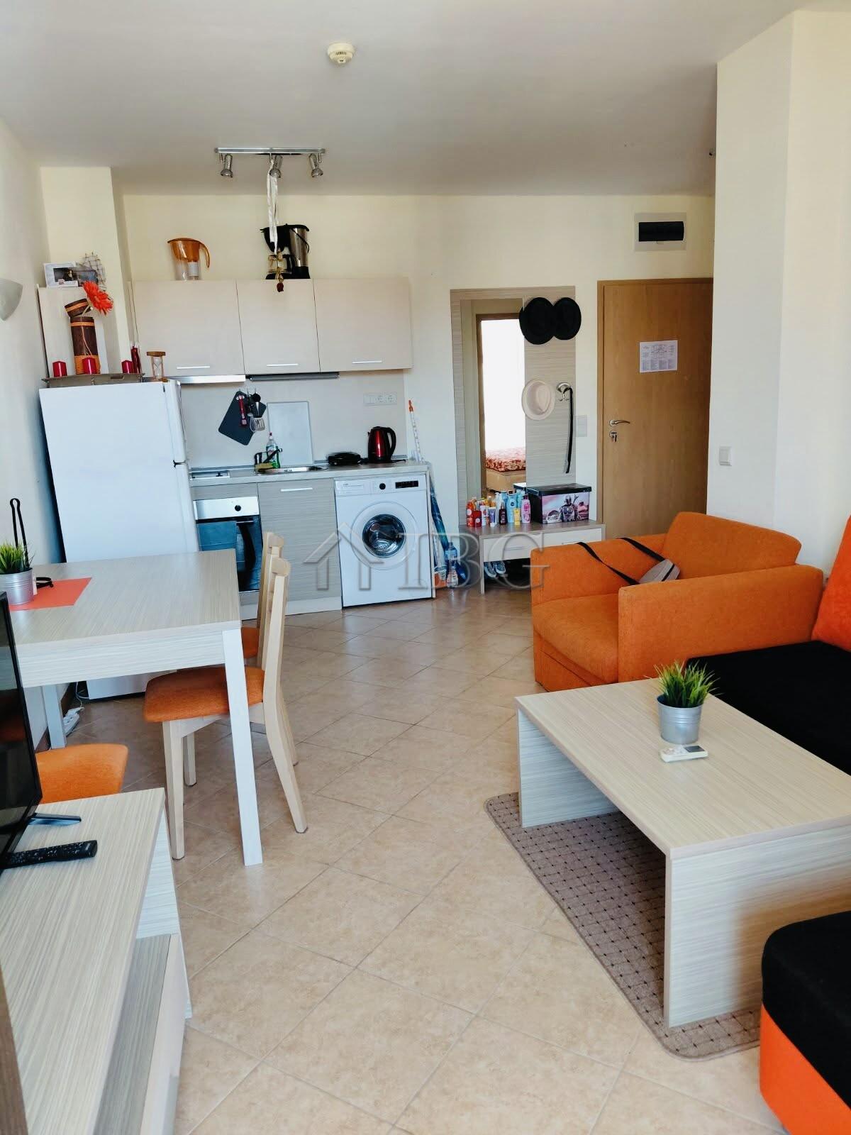 1-Bedroom Apartment with Pool View Royal Sun, Sunny Beach — photo 5 of 13