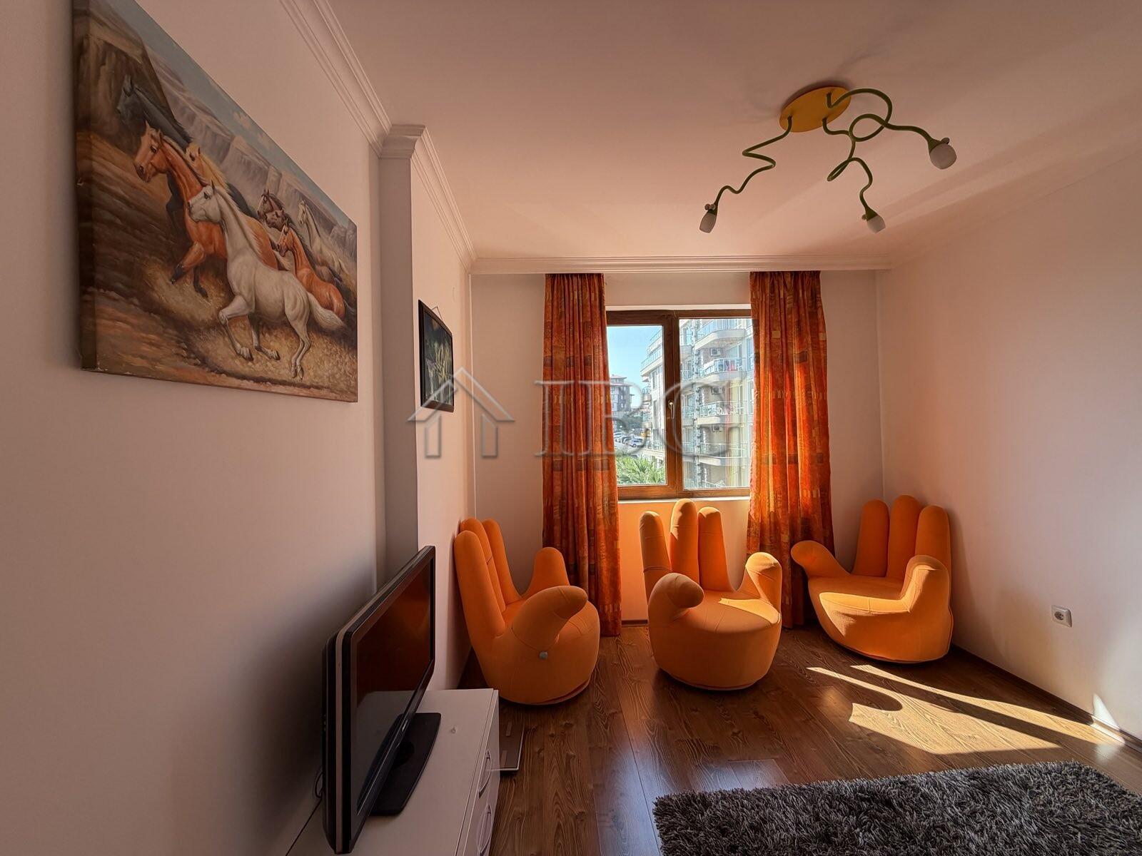 Spacious 2-Bedroom Apartment near the Beach Amphora, Sveti Vlas — photo 12 of 19