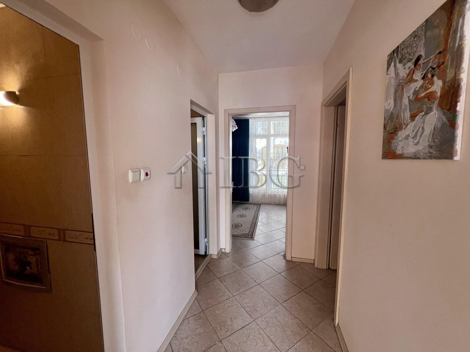 Reduced Price - 2-Bedroom Apartment with Pool View Kamelia Garden, Sunny Beach — photo 12 of 23