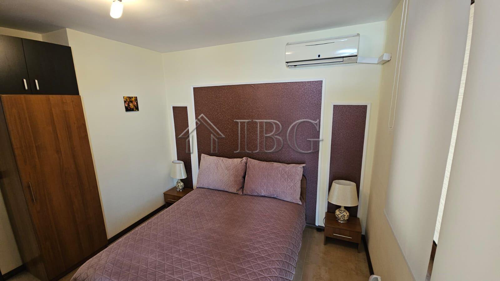 First-Line 2-Bedroom Apartment with Spectacular Sea View Tryavna Beach, Sveti Vlas — photo 15 of 18