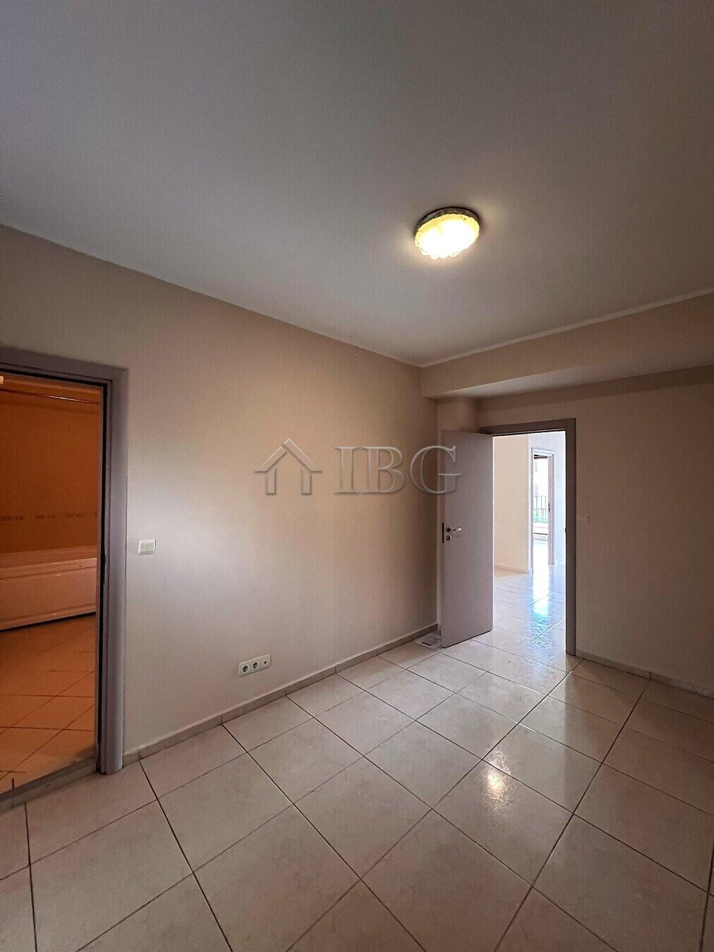 2-Bedroom Apartment with Sea View, Front Line Dolce Vita 1, Sveti Vlas — photo 8 of 20