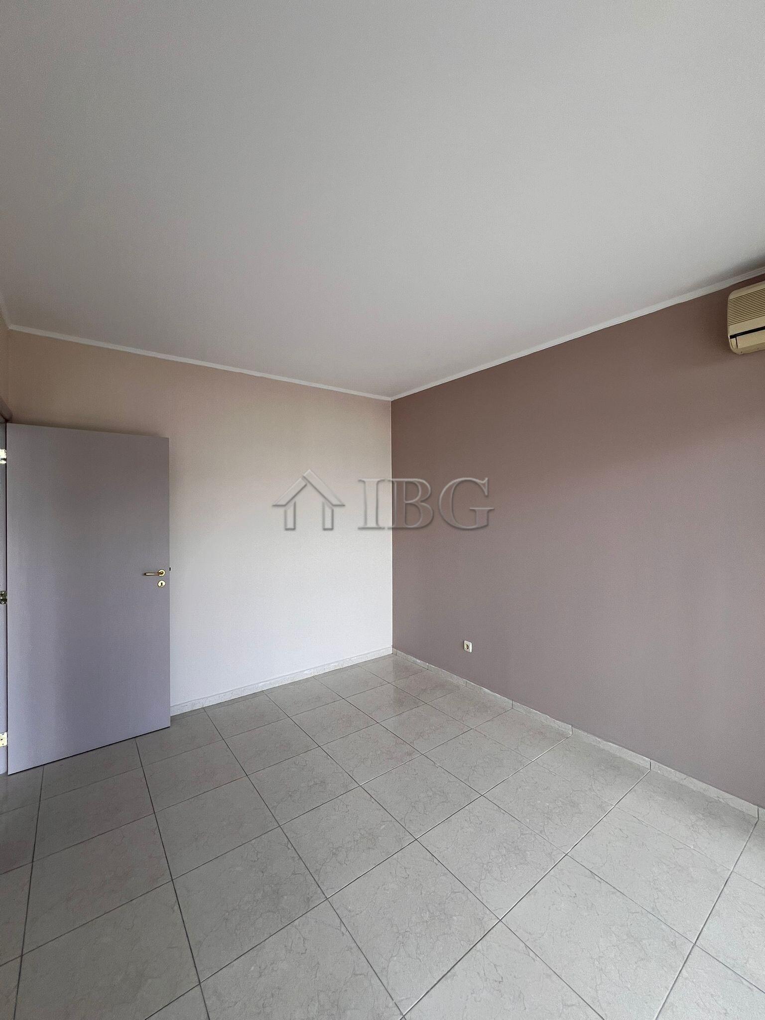 2-Bedroom Apartment with Sea View, Front Line Dolce Vita 1, Sveti Vlas — photo 15 of 20