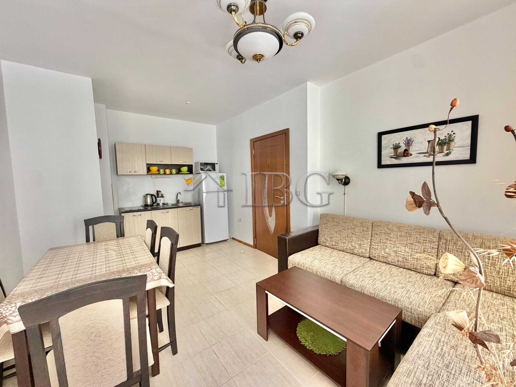 1-Bedroom Apartment With Low maintenance fee in Ravda Residential Building, Ravda — photo 5 of 12